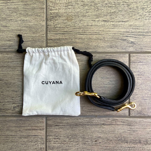 Cuyana Handbags - Cuyana strap NWOT